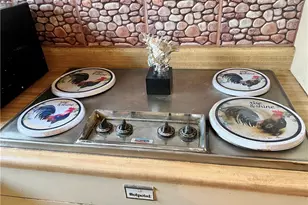 3823 E Holland, Fresno, CA 93726 - Photo 9