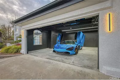 9381 N Woodmont Drive, Fresno, CA 93720 - Photo 75