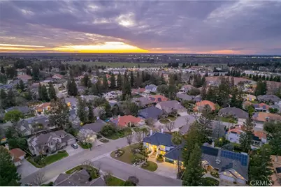 9381 N Woodmont Drive, Fresno, CA 93720 - Photo 73