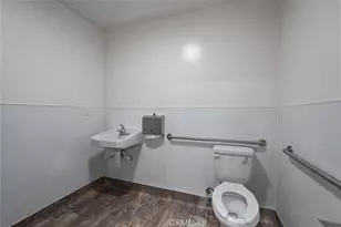 956 J, Los Banos, CA 93635 - Photo 21