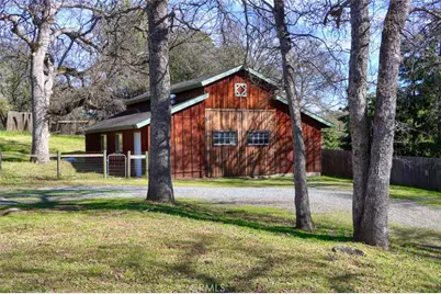 31729 Cherokee, Coarsegold, CA 93614 - Photo 45