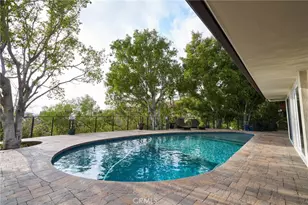 1752 Thurber Pl, Burbank, CA 91501 - Photo 29