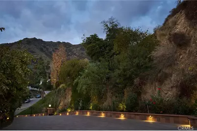 1752 Thurber Place, Burbank, CA 91501 - Photo 3