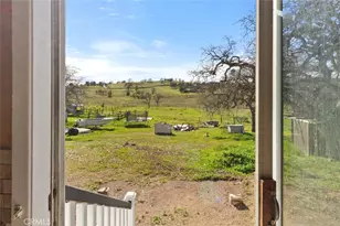 1668 Carmelita, La Grange, CA 95329 - Photo 27
