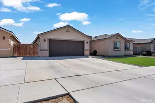 2439 Madeline Dr, Hanford, CA 93230 - Photo 3