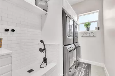 402 S Michelle, Kerman, CA 93630 - Photo 57