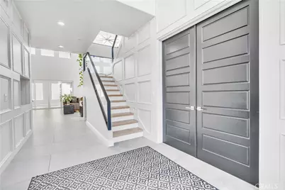 402 S Michelle, Kerman, CA 93630 - Photo 7