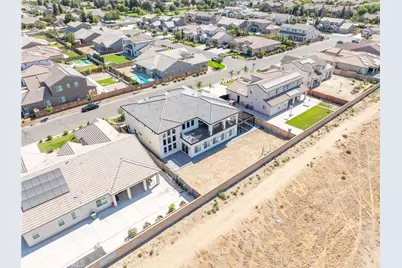 402 S Michelle, Kerman, CA 93630 - Photo 63