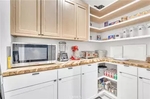 402 S Michelle, Kerman, CA 93630 - Photo 25