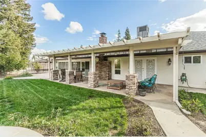 1572 W Millbrae, Fresno, CA 93711 - Photo 49