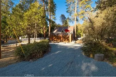 43207 West Sugar Pine Dr, Oakhurst, CA 93644 - Photo 13