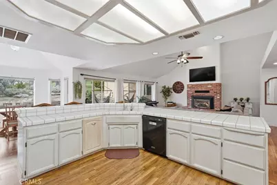40484 Goldside Drive, Oakhurst, CA 93644 - Photo 15