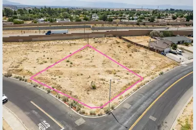 16125 Tawney Ridge Lane, Victorville, CA 92394 - Photo 3