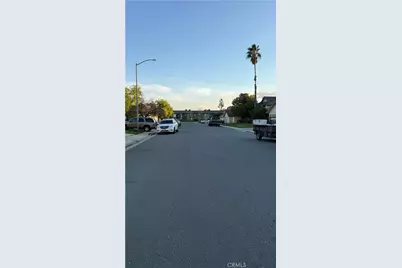 2712 Morin Court, Bakersfield, CA 93304 - Photo 11