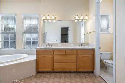 9680 N Willey Court, Fresno, CA 93720 - Photo 35