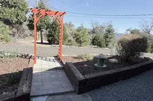 39468 Summit Dr, Oakhurst, CA 93644 - Photo 7