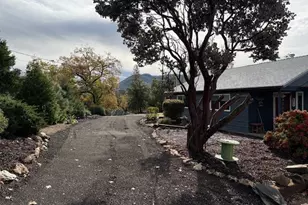 39468 Summit Dr, Oakhurst, CA 93644 - Photo 5