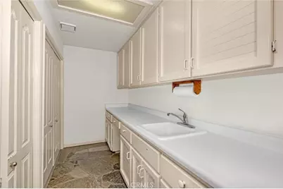 9484 N Woodmont Drive, Fresno, CA 93720 - Photo 23