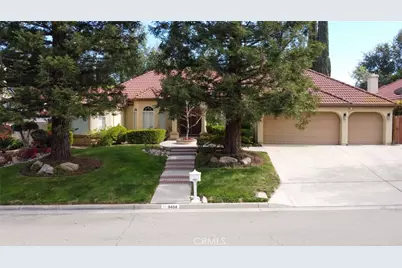 9484 N Woodmont Drive, Fresno, CA 93720 - Photo 5