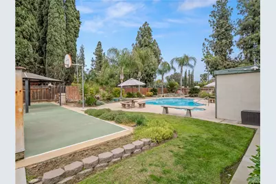 5197 E Hamilton, Fresno, CA 93727 - Photo 39