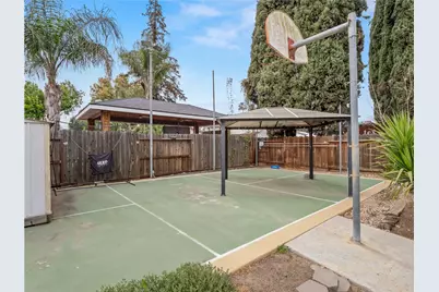 5197 E Hamilton, Fresno, CA 93727 - Photo 45