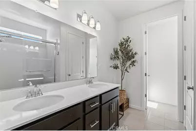 588 Overstone Avenue, Madera, CA 93636 - Photo 33