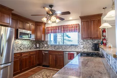 7501 Yosemite Park, Yosemite, CA 95389 - Photo 11