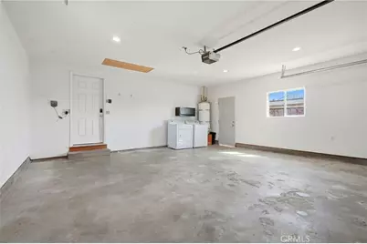 1931 N Douty, Hanford, CA 93230 - Photo 31