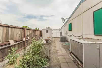 17423 Bluewater Bay Lane, Friant, CA 93626 - Photo 31