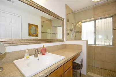 2037 E Decatur, Fresno, CA 93720 - Photo 35