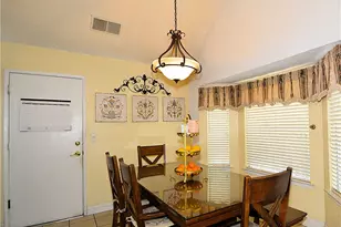 2037 E Decatur, Fresno, CA 93720 - Photo 15