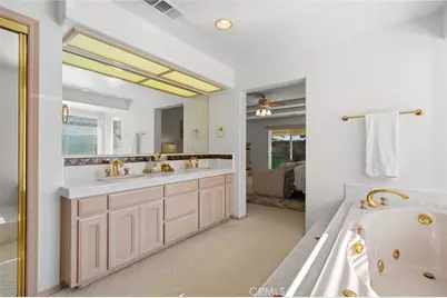 3403 E Vassar Court, Visalia, CA 93292 - Photo 55