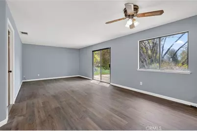 40790 Highway 49, Oakhurst, CA 93644 - Photo 9