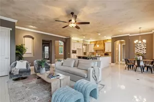 4918 W Bluff, Fresno, CA 93722 - Photo 37