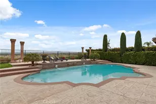 4918 W Bluff, Fresno, CA 93722 - Photo 13