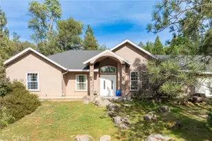 36919 Deer Path Cir, Coarsegold, CA 93614 - Photo 9