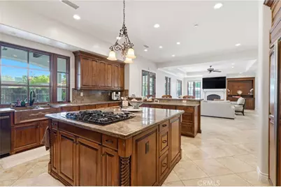 3939 W Robinwood, Visalia, CA 93291 - Photo 27