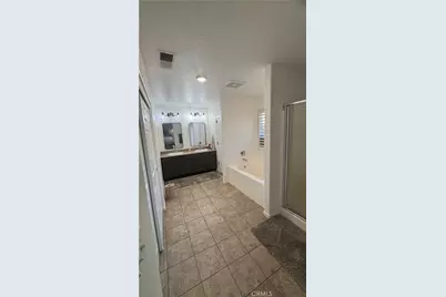 2174 W Picadilly, Hanford, CA 93230 - Photo 25