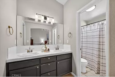 4752 W Mesa, Fresno, CA 93722 - Photo 23