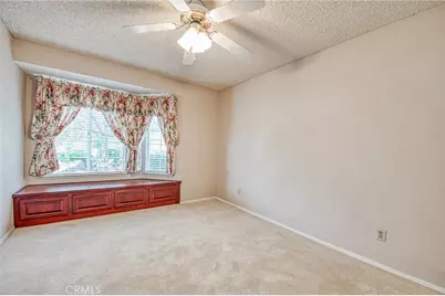 335 McKelvy, Clovis, CA 93611 - Photo 19