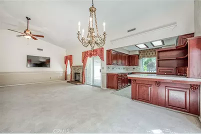 335 McKelvy, Clovis, CA 93611 - Photo 13