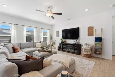 2587 W Heather, Hanford, CA 93230 - Photo 17