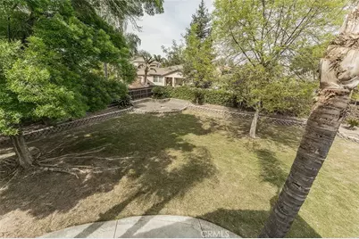 1377 Fenmore, Sanger, CA 93657 - Photo 39