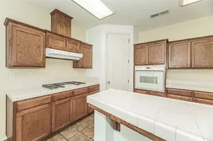 1377 Fenmore, Sanger, CA 93657 - Photo 23