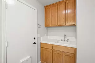 1582 E Revere, Fresno, CA 93720 - Photo 19