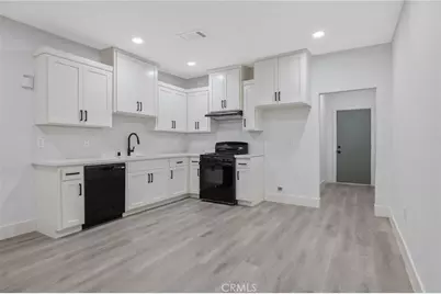 524 S 6th Street, Kerman, CA 93630 - Photo 9