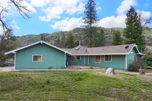40957 Shandee Ln, Ahwahnee, CA 93601 - Photo 7