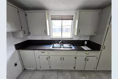 1257 N Bailey, Fresno, CA 93727 - Photo 9