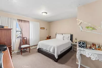 9370 Dorrington, Arleta, CA 91331 - Photo 13