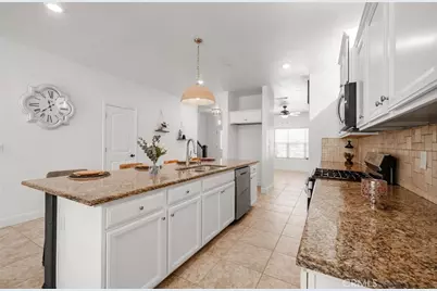 2027 W Babcock, Visalia, CA 93291 - Photo 15